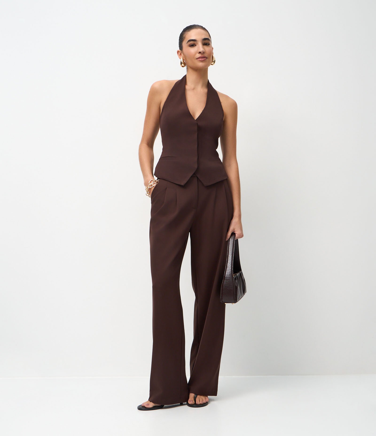 Colete Alfaiatado com Frente Única Marrom 4