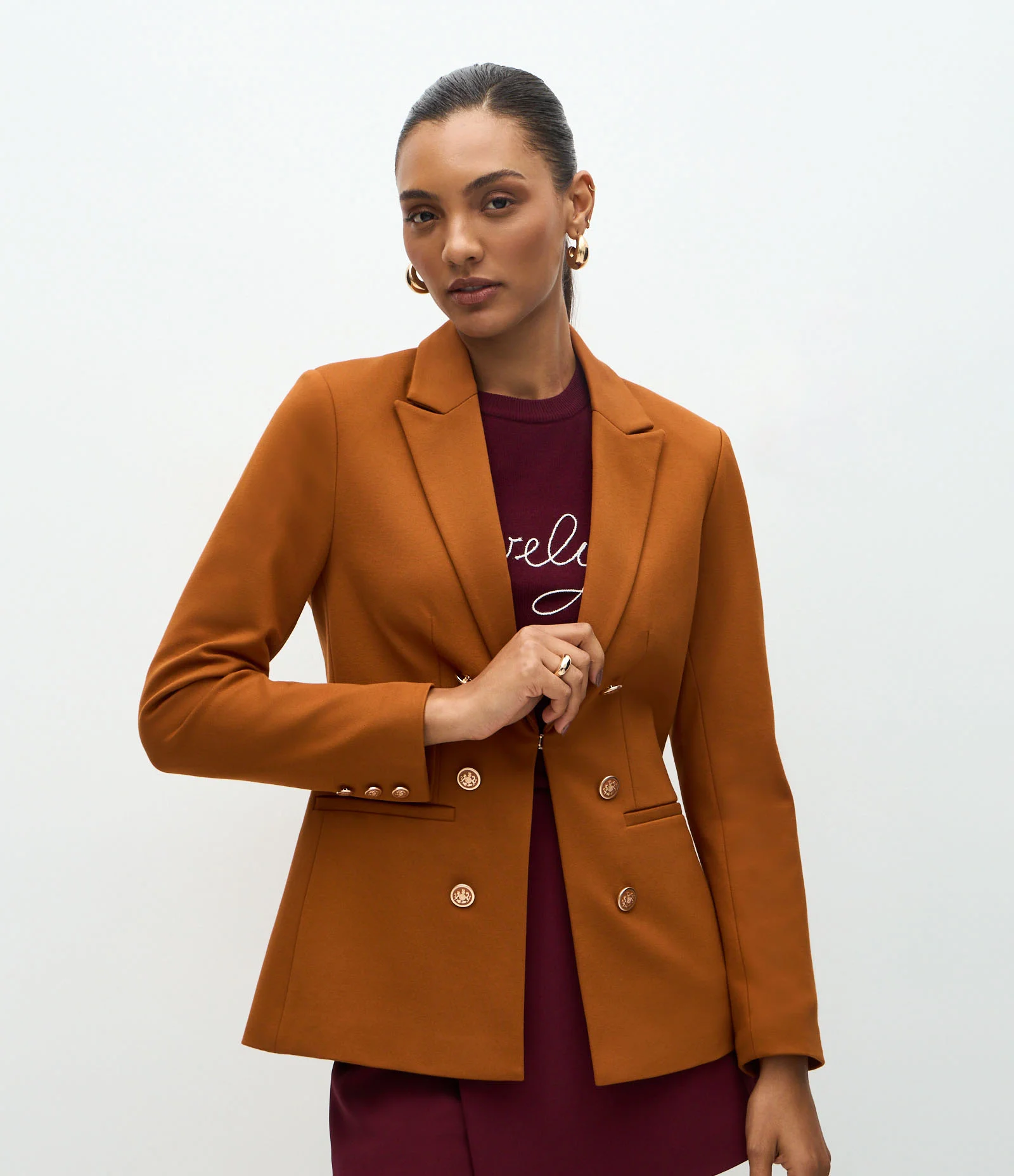 Blazer Alfaiatado em Ponto Roma com Botões Brasão Marrom 1