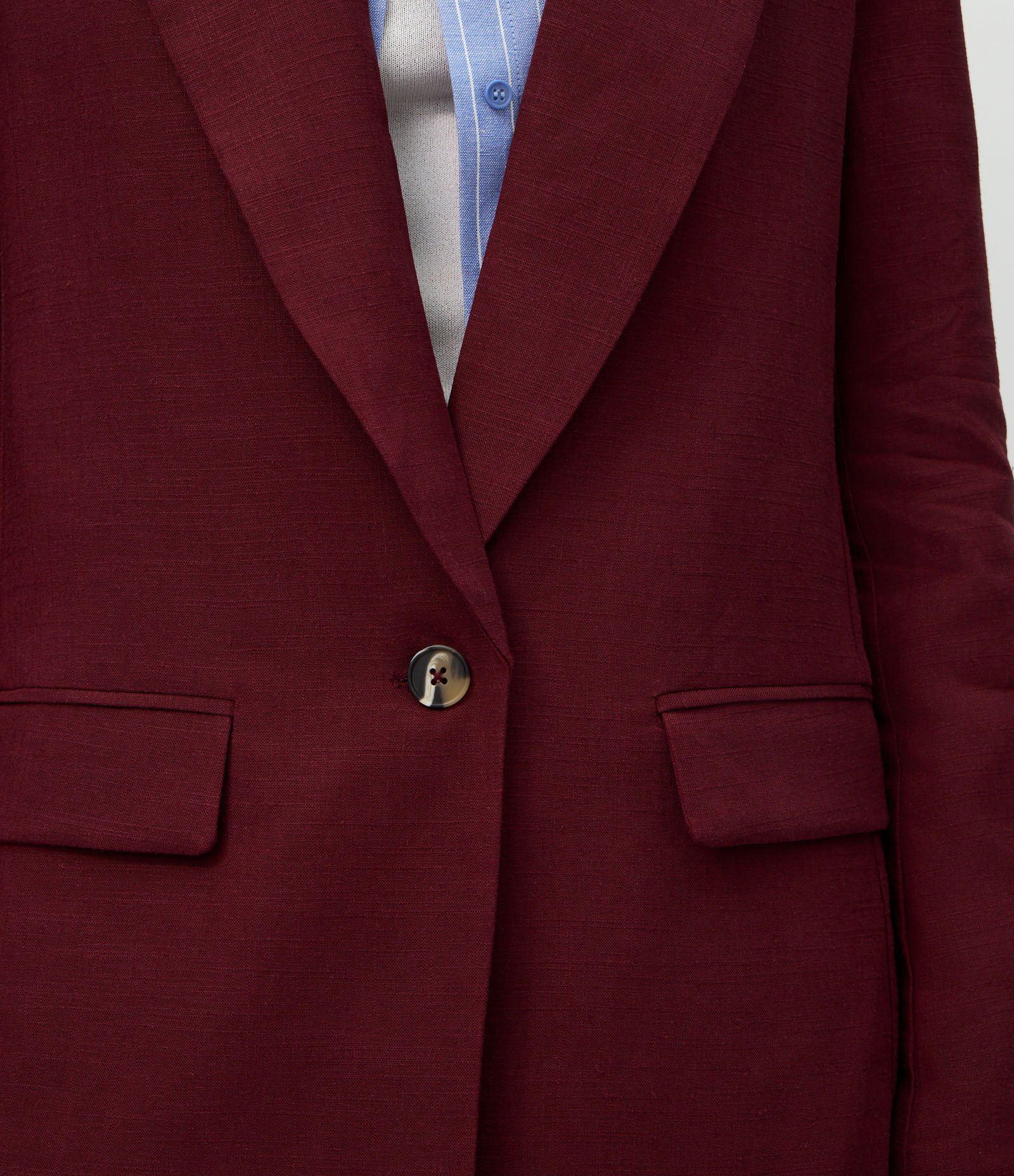 Blazer em Viscolinho com Lapelas e Botão Único Vinho 4