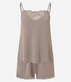 Pijama Short Doll com Renda no Decote e Barra do Short
