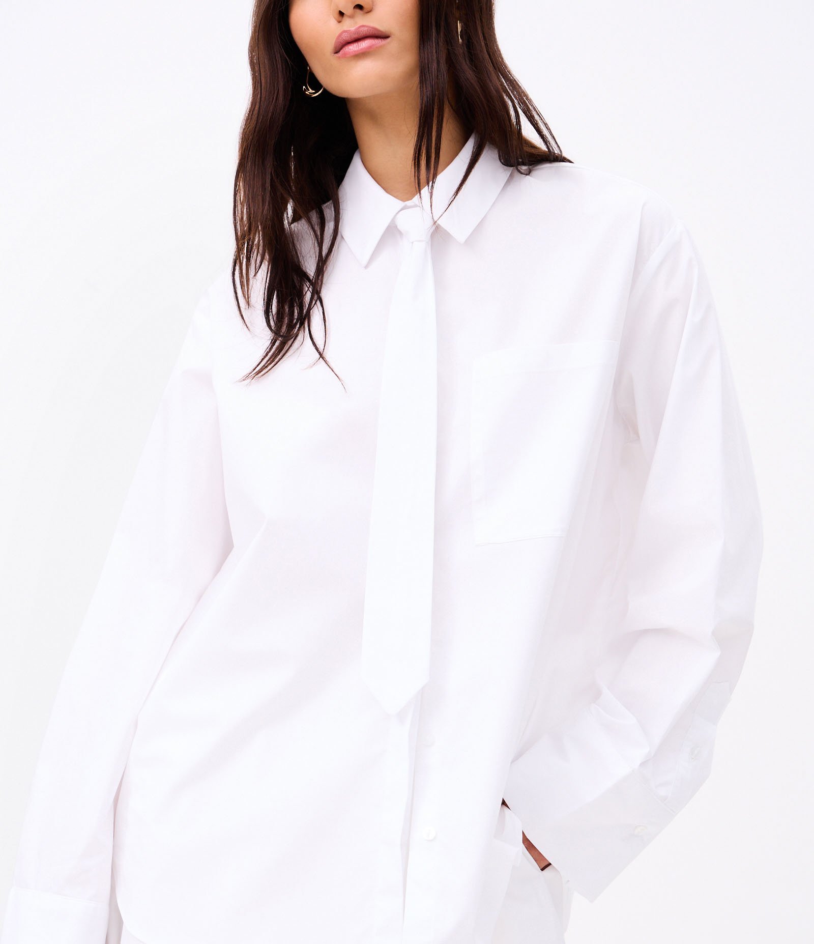 Camisa Maxi Oversized em Tricoline com Gravata Branco 5