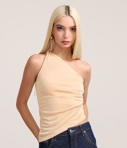 Blusa em Microfibra Ombro Só com Torcidinho e Barra Assimétrica