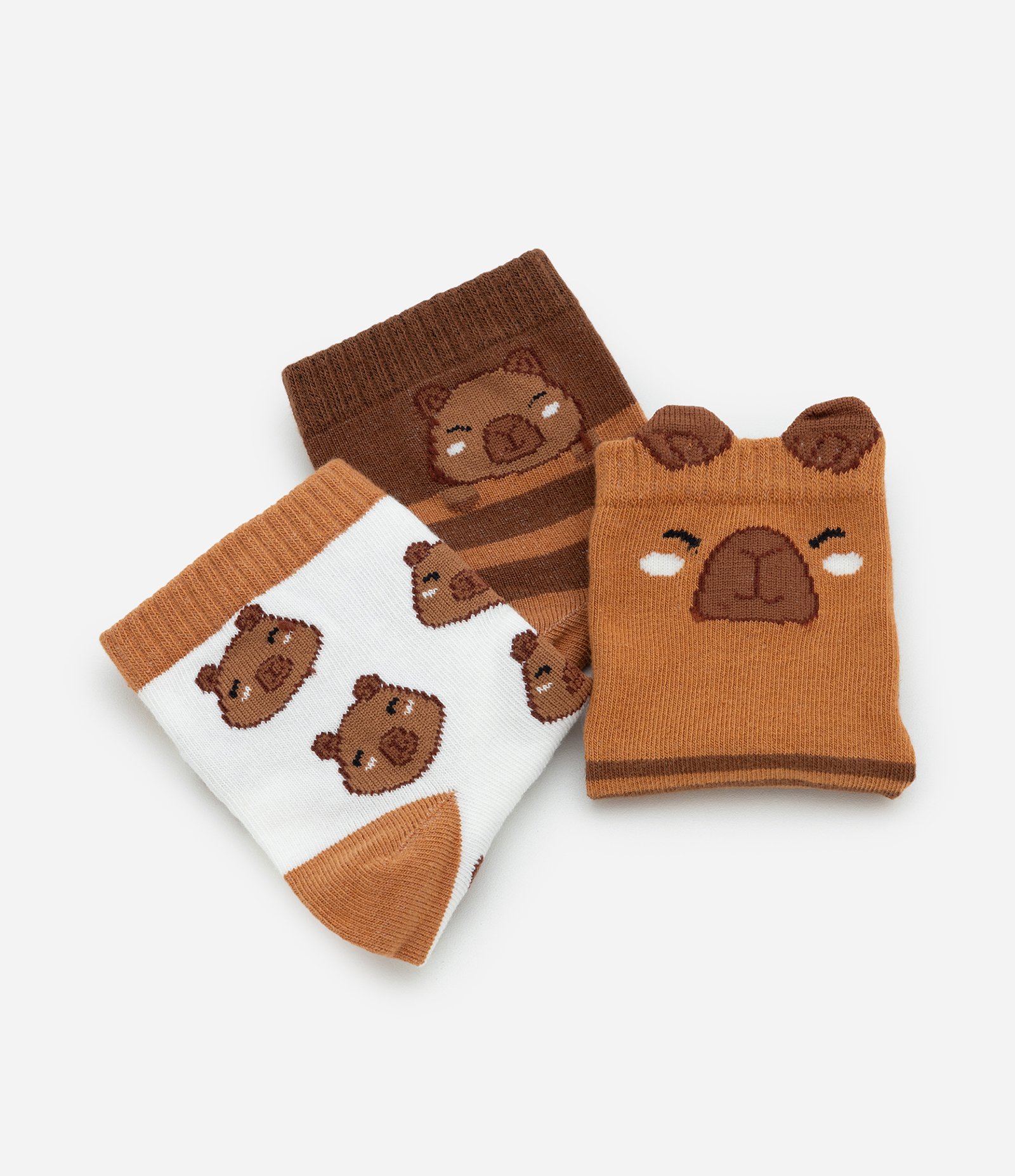 Kit 03 Meias Infantis Cano Médio com Capivara 3D – Tam 19 a 34 Marrom 3
