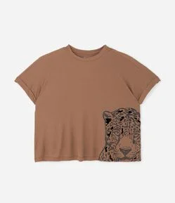 Blusa Manga Curta com Estampa de Onça Curve & Plus Size