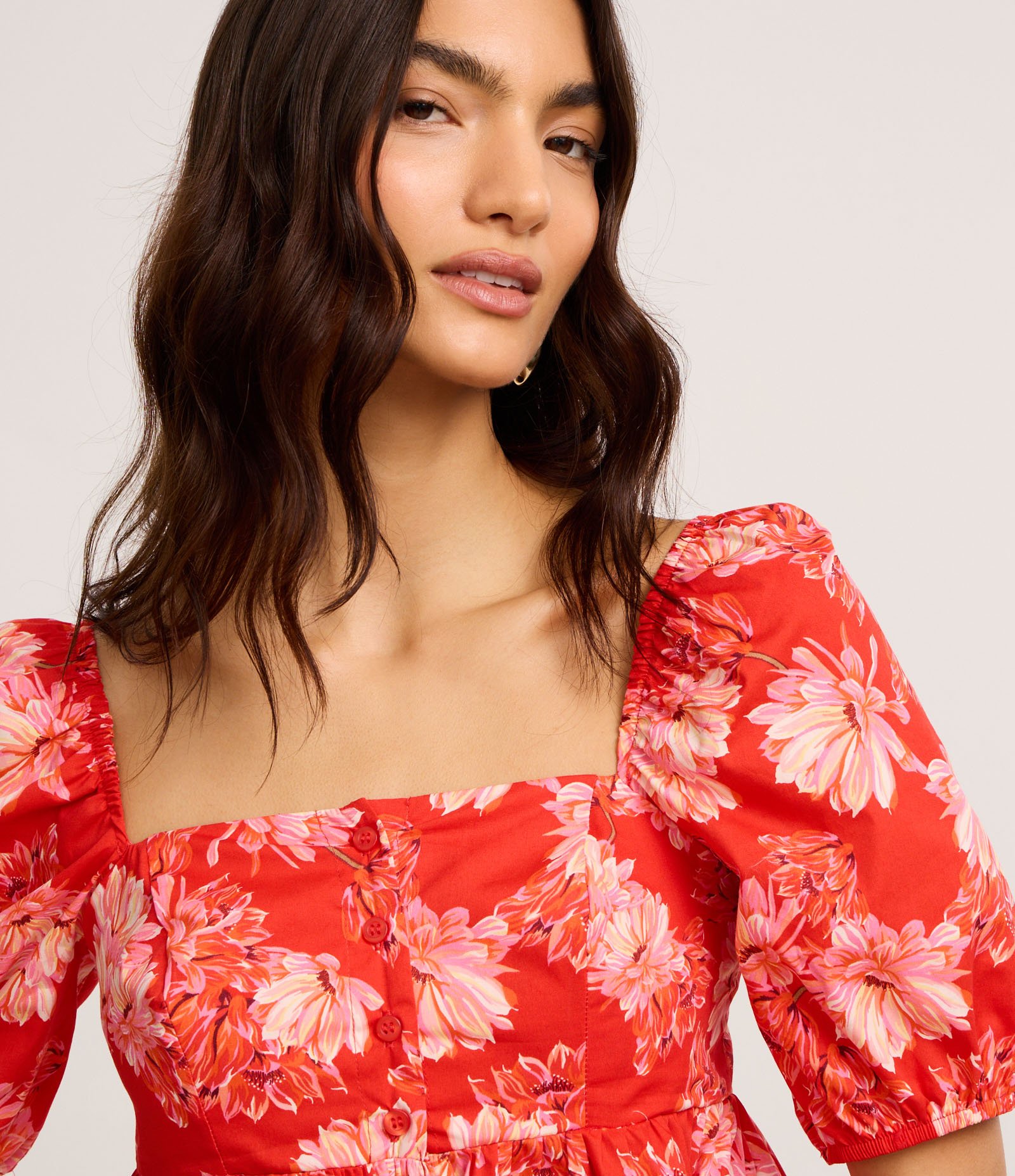 Blusa Peplum Cropped em Tricoline com Estampa Floral Vermelho 3