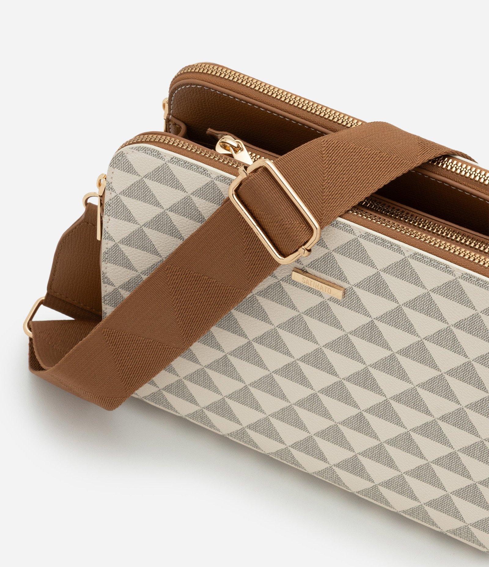 Bolsa Transversal Média com Alça Longa e Estampa Triângulos Multicores 6