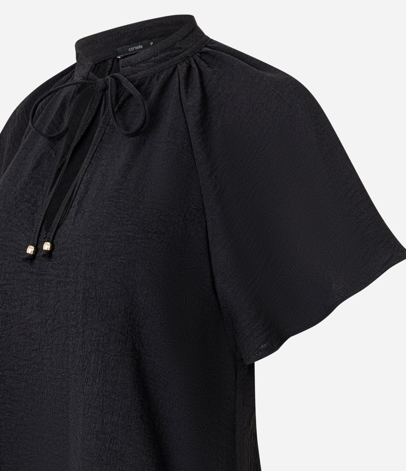 Blusa em Airflow com Amarração na Gola e Manga Godê Preto 2