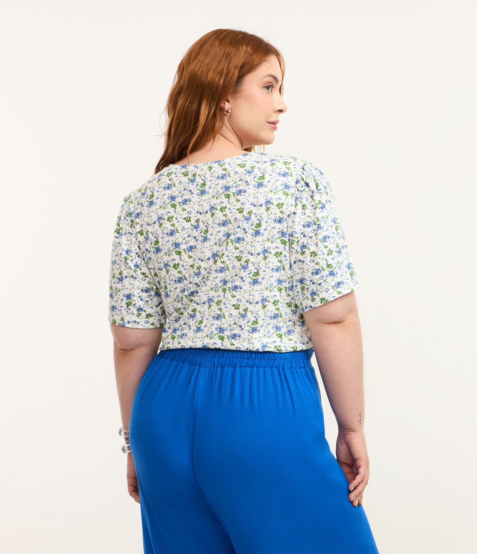 Blusa em Algodão com Estampa Floral Liberty e Manga Bufante Curve & Plus Size Branco 4