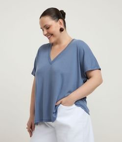 Blusa Básica em Ribana Gola V Curve & Plus Size