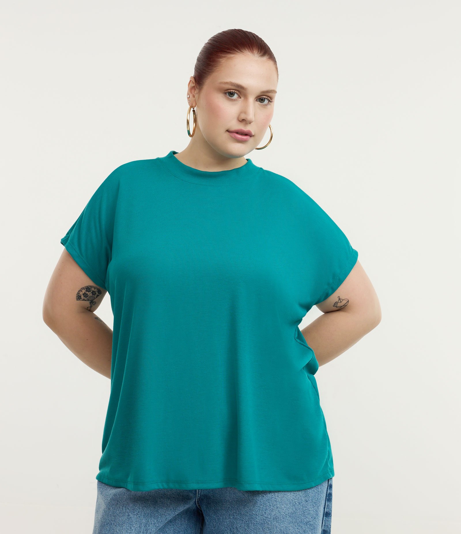 Blusa Básica em Ribana e sem Cava Curve & Plus Size Verde 2