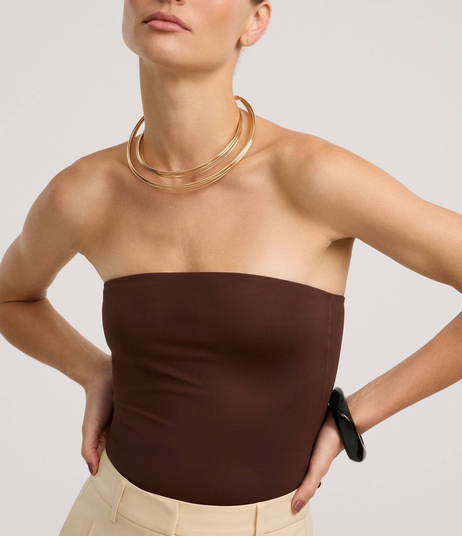 Body em Poliamida com Decote Reto Marrom 4