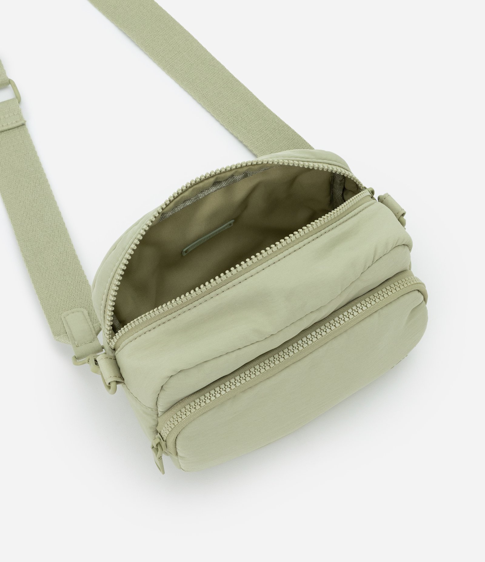 Bolsa Esportiva Transversal com Alça Removível Verde 7
