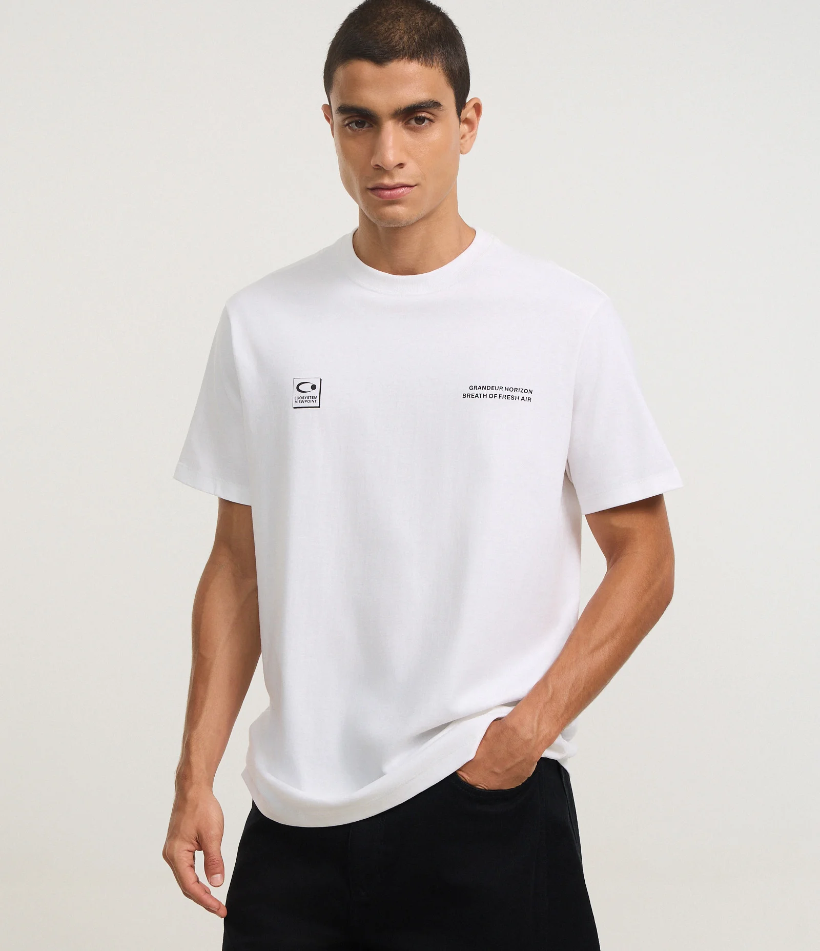 Camiseta Comfort em Malhão com Estampa Photoprint Branco 1