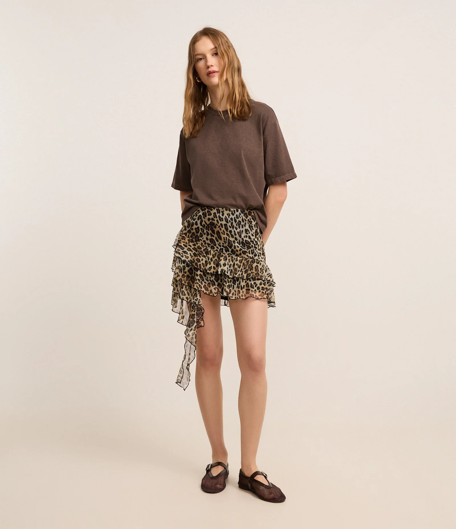 Saia Curta em Tule Animal Print e Babado Duplo com Ponta Marrom 1