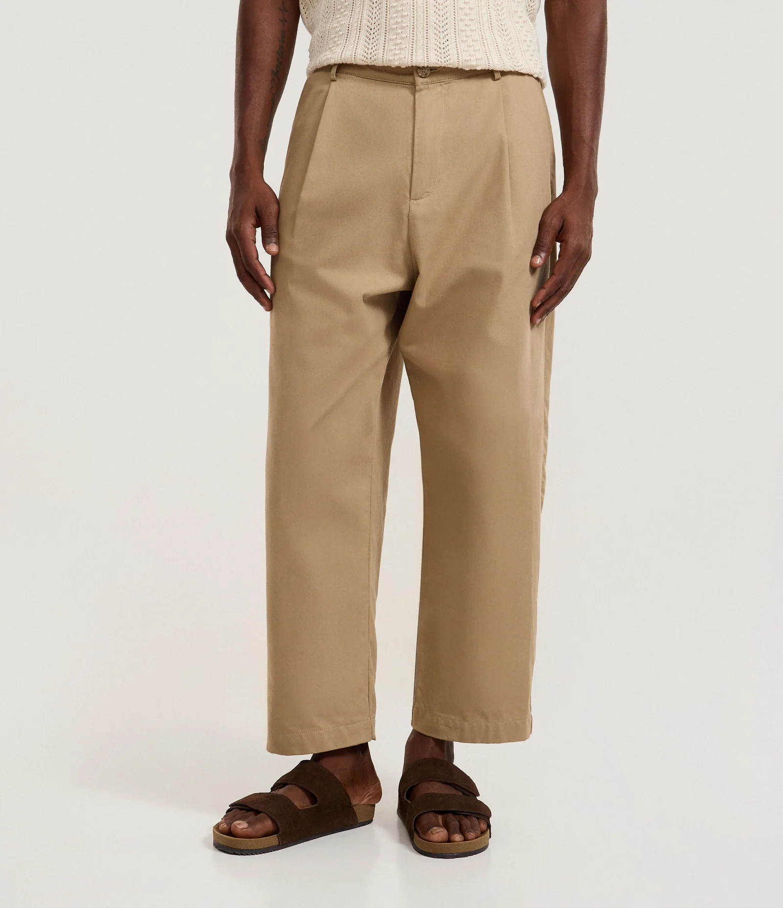 Calça Balloon Alfaiatada em Algodão Bege 2