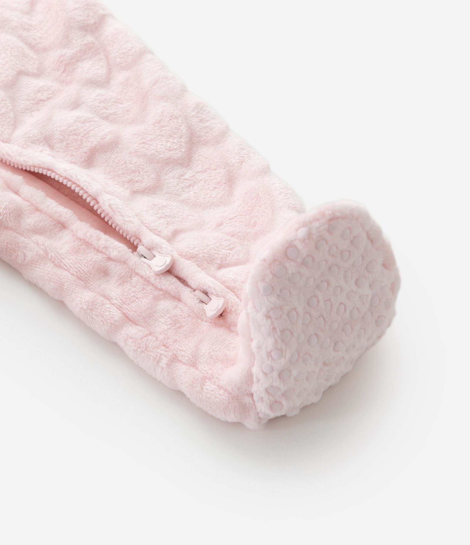 Macacão Longo em Fleece com Textura de Corações - Tam RN a 18 meses Rosa 7