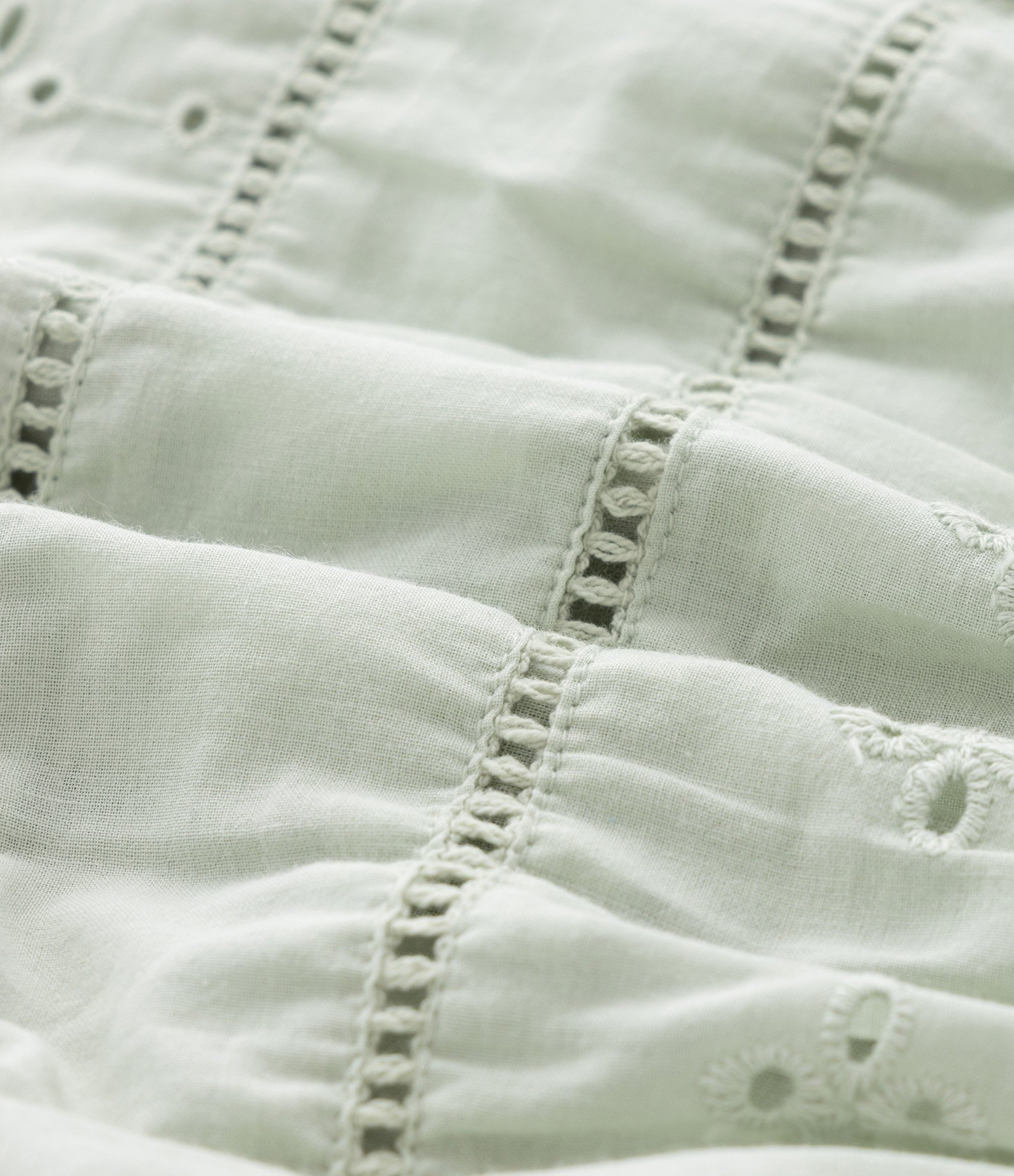 Vestido Infantil em Tricoline com Broderie Floral e Calcinha - Tam 0 a 18 Meses Verde 4