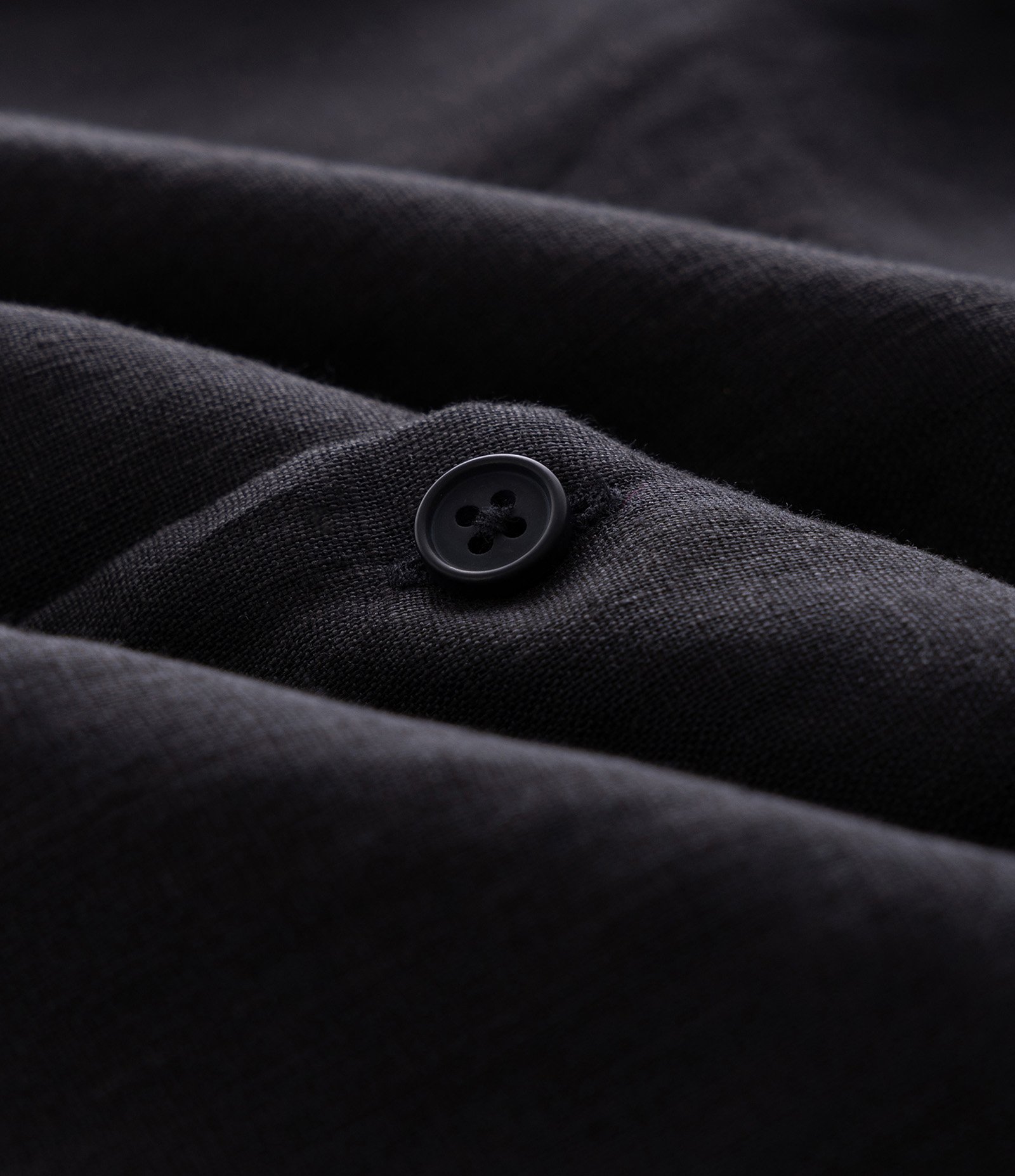 Camisa Boxy em Puro Linho com Gola bowling Preto 3