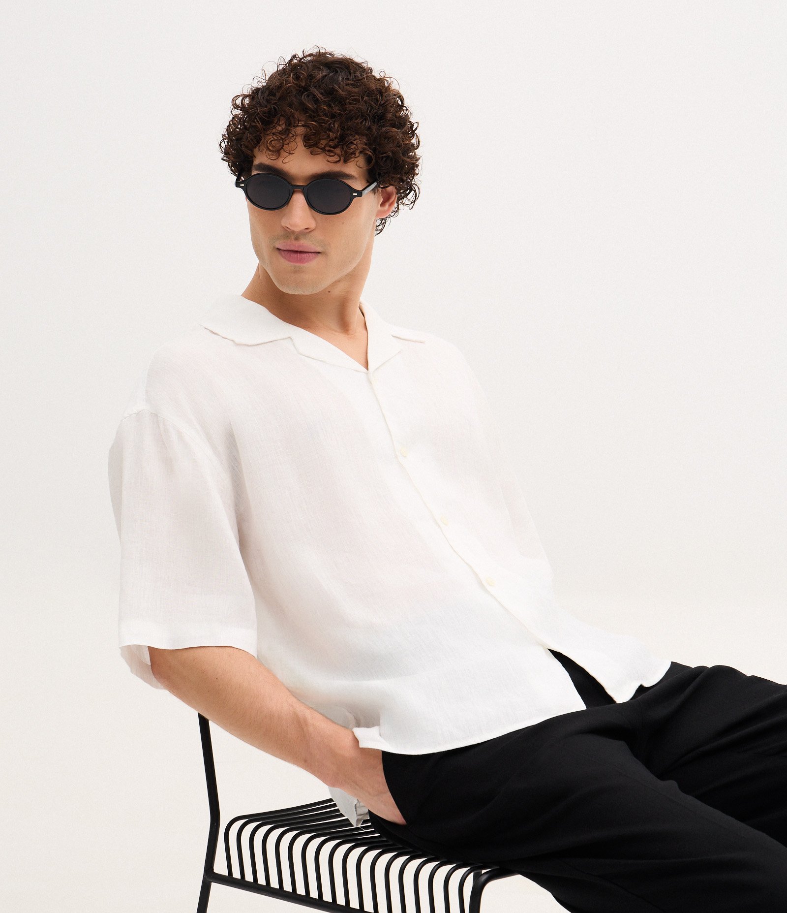 Camisa em Linho com Manga Curta Branco 6