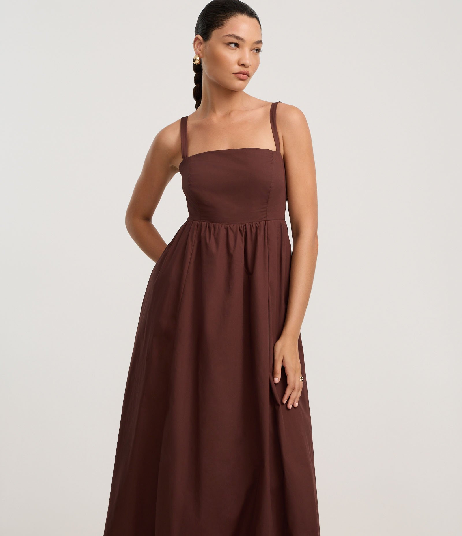 Vestido Balonê em Cotton com Elástico na Alça e Lastex Marrom 2