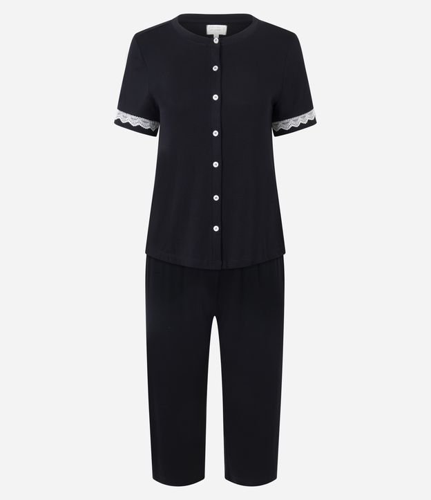 Pijama Longo em Viscose com Rendinha e Calça Capri
