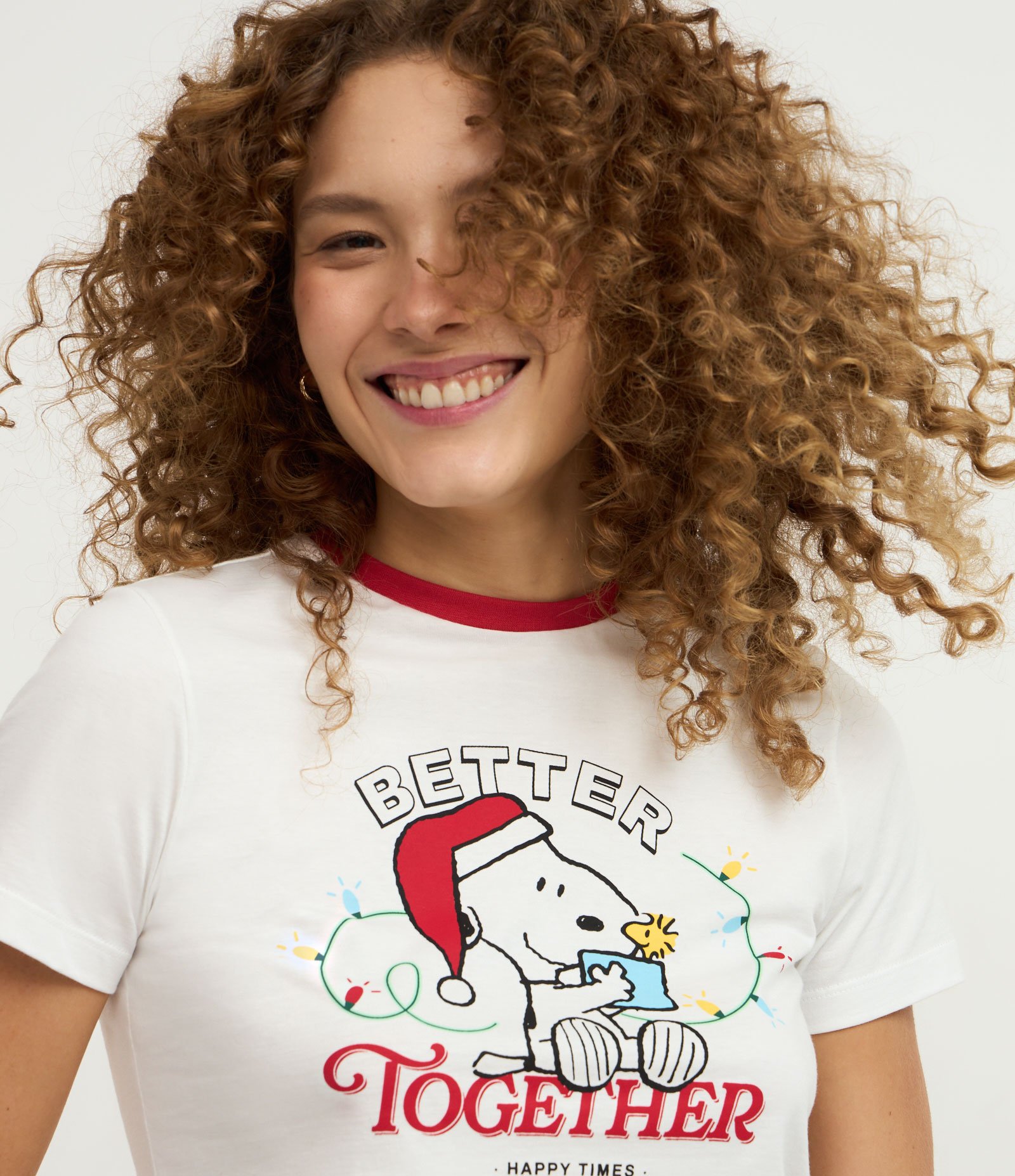 Pijama Short Doll em Cotton com Estampa Snoopy Natalino e Short Xadrez Branco/Vermelho 2