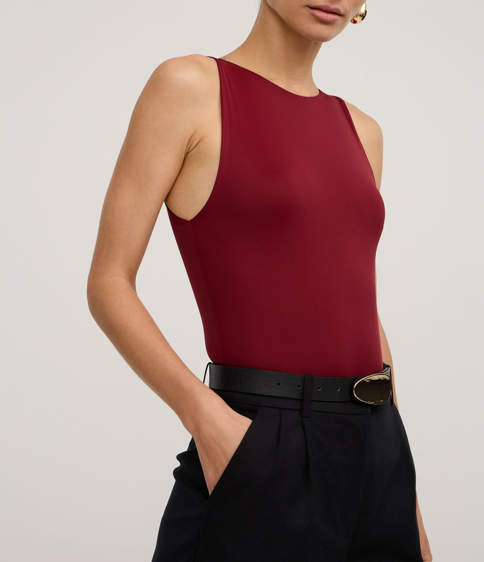 Body Básico em Poliamida com Gola Redonda Bordô 4