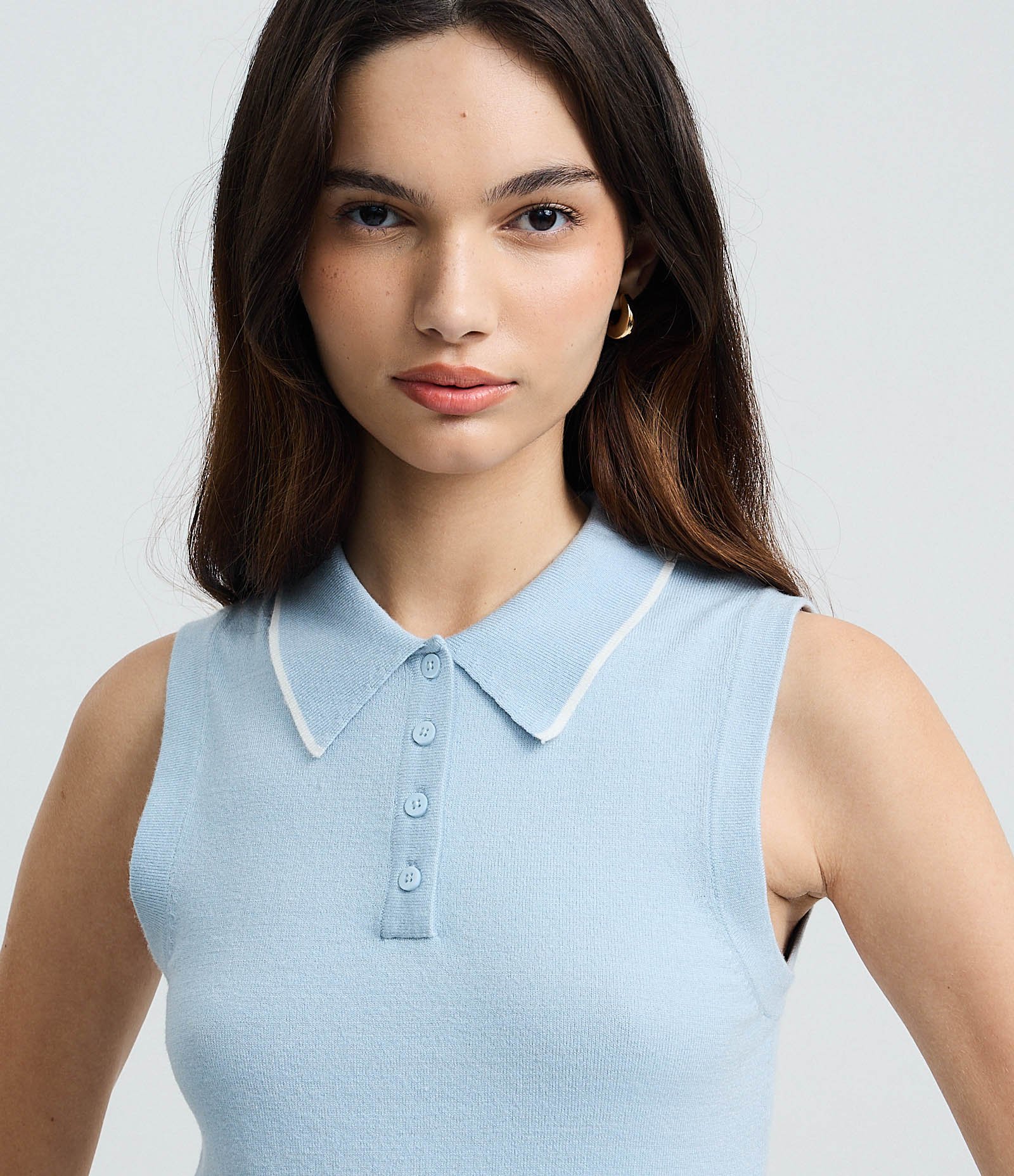 Blusa em Tricô com Gola Polo e Detalhe Contrastante Azul Bebê 3