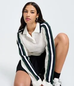 Blusa em Tricô com Gola Polo Furadinha
