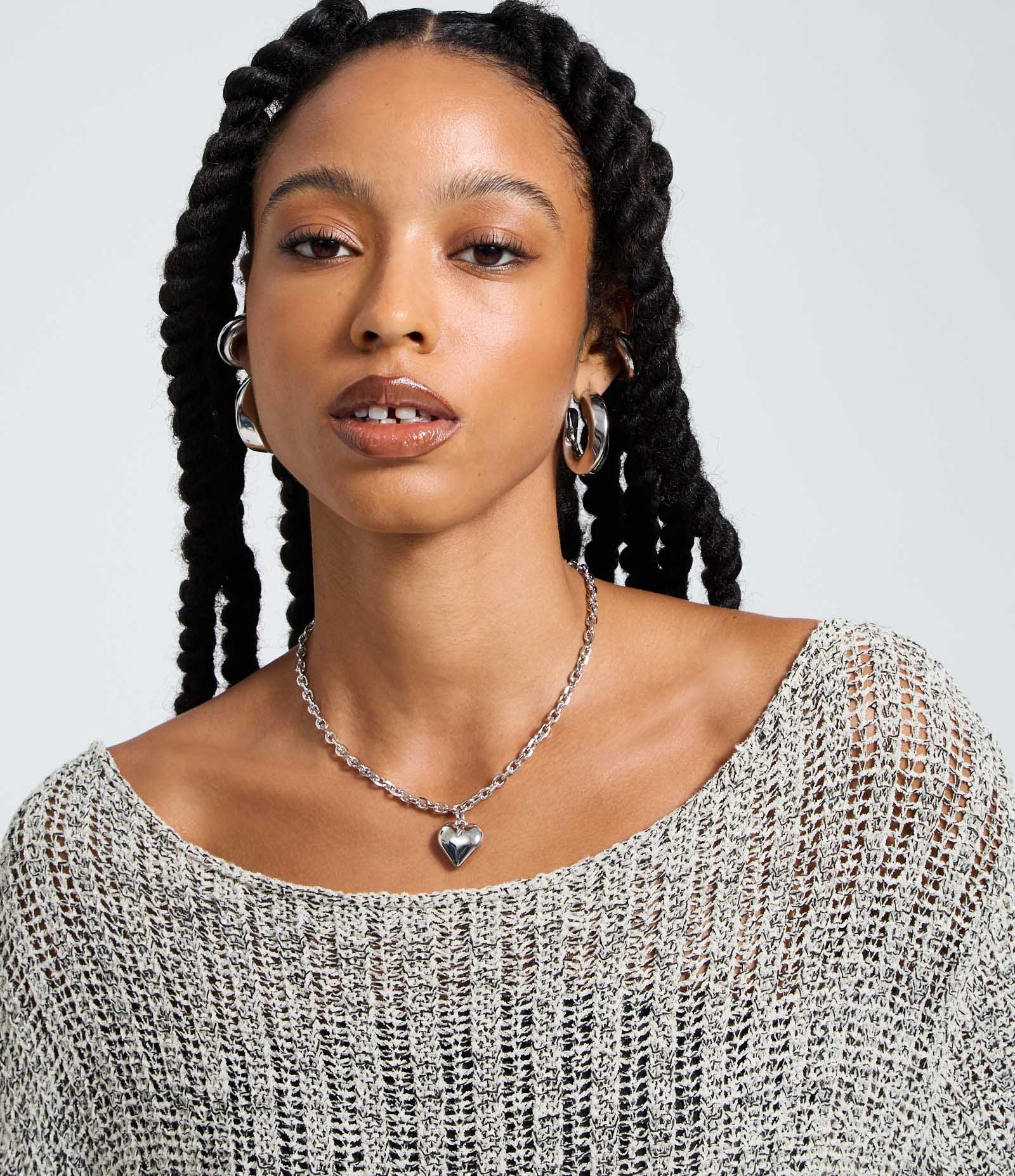 Blusa em Tricô Retilíneo com Textura Furadinha Cinza 3