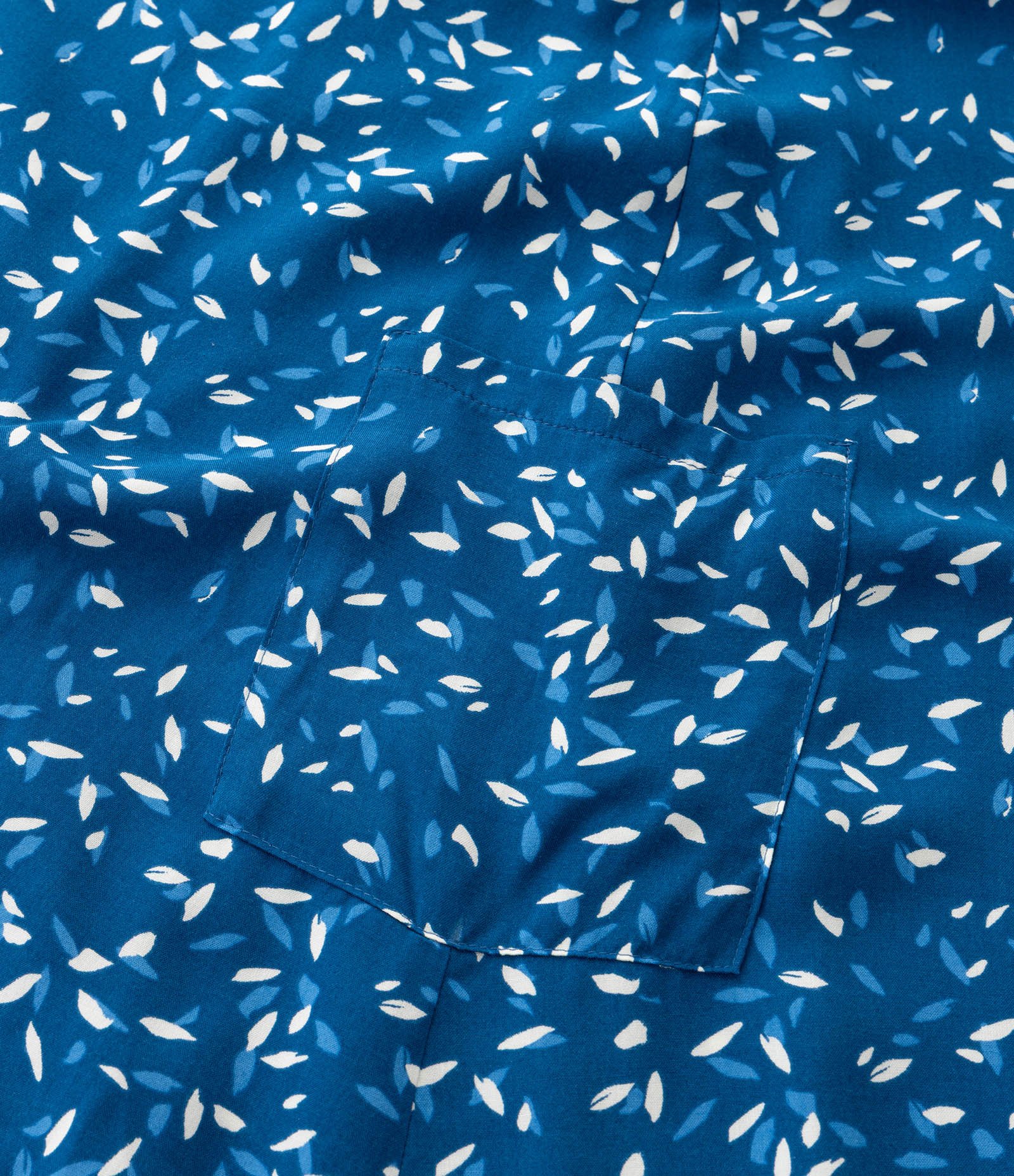 Vestido Longo com Estampa de Sementes Curve & Plus Azul 4