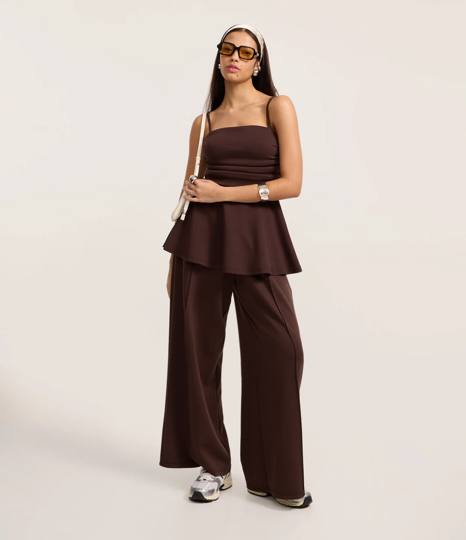 Blusa Peplum em Modal Com Alças Finas Marrom Escuro 2