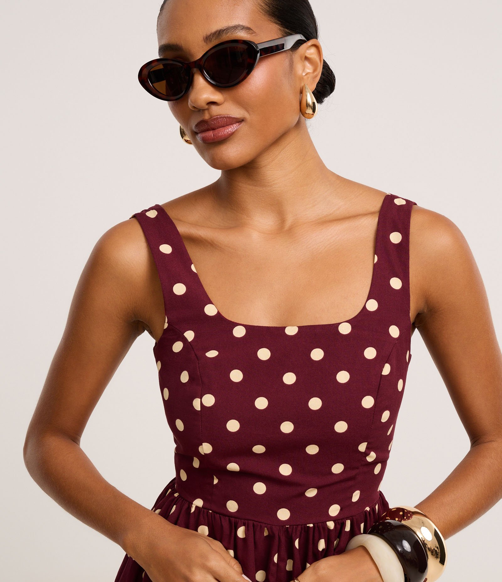 Vestido Evasê Midi em Tricoline com Estampa Poá Bordô/Bege 3