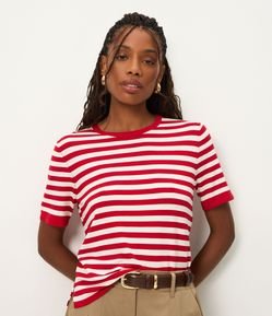 Blusa Manga Curta em Tricô com Estampa Listrada