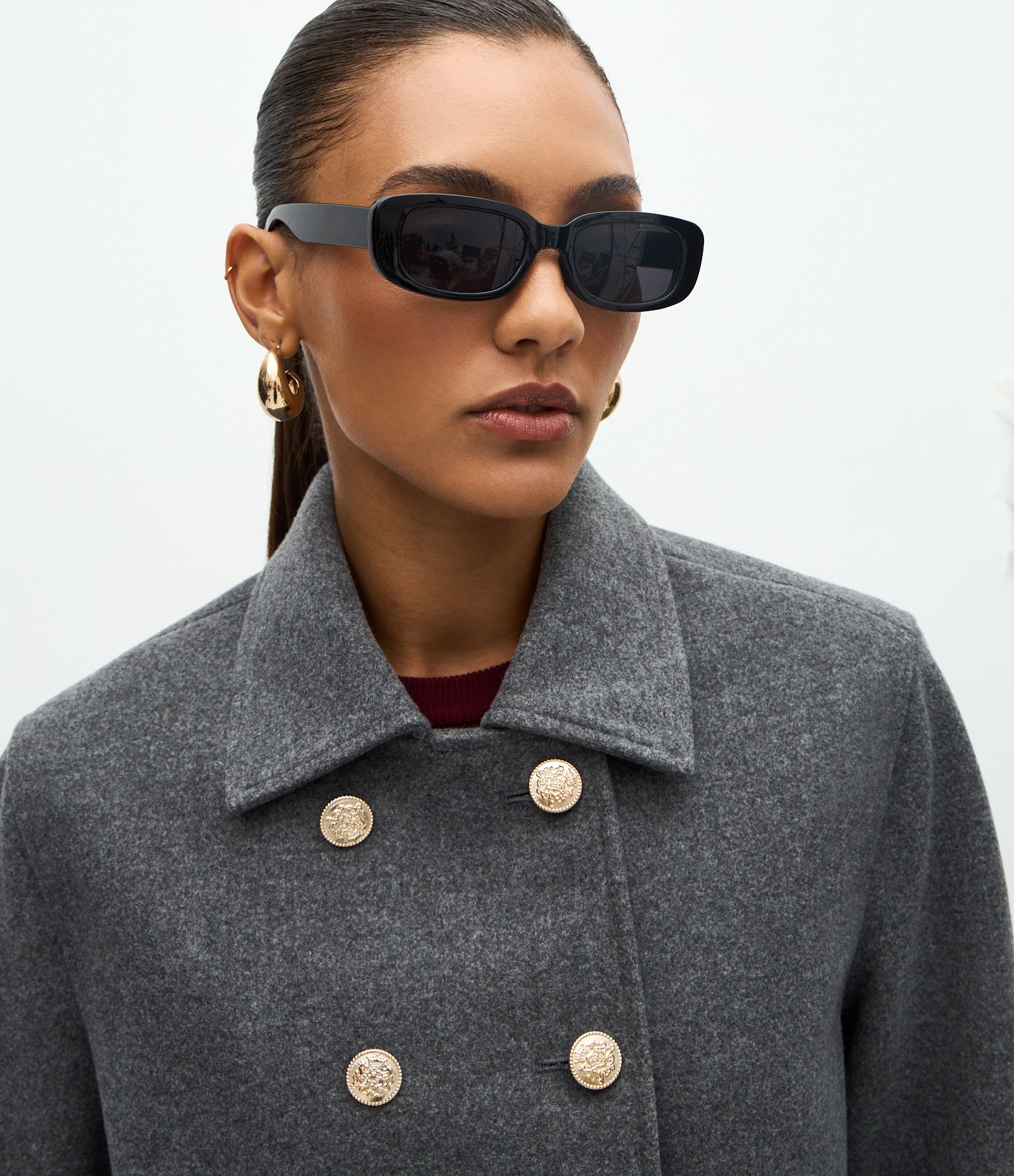 Casaco Regular em Polivelour com Abotoamento Duplo Cinza 3