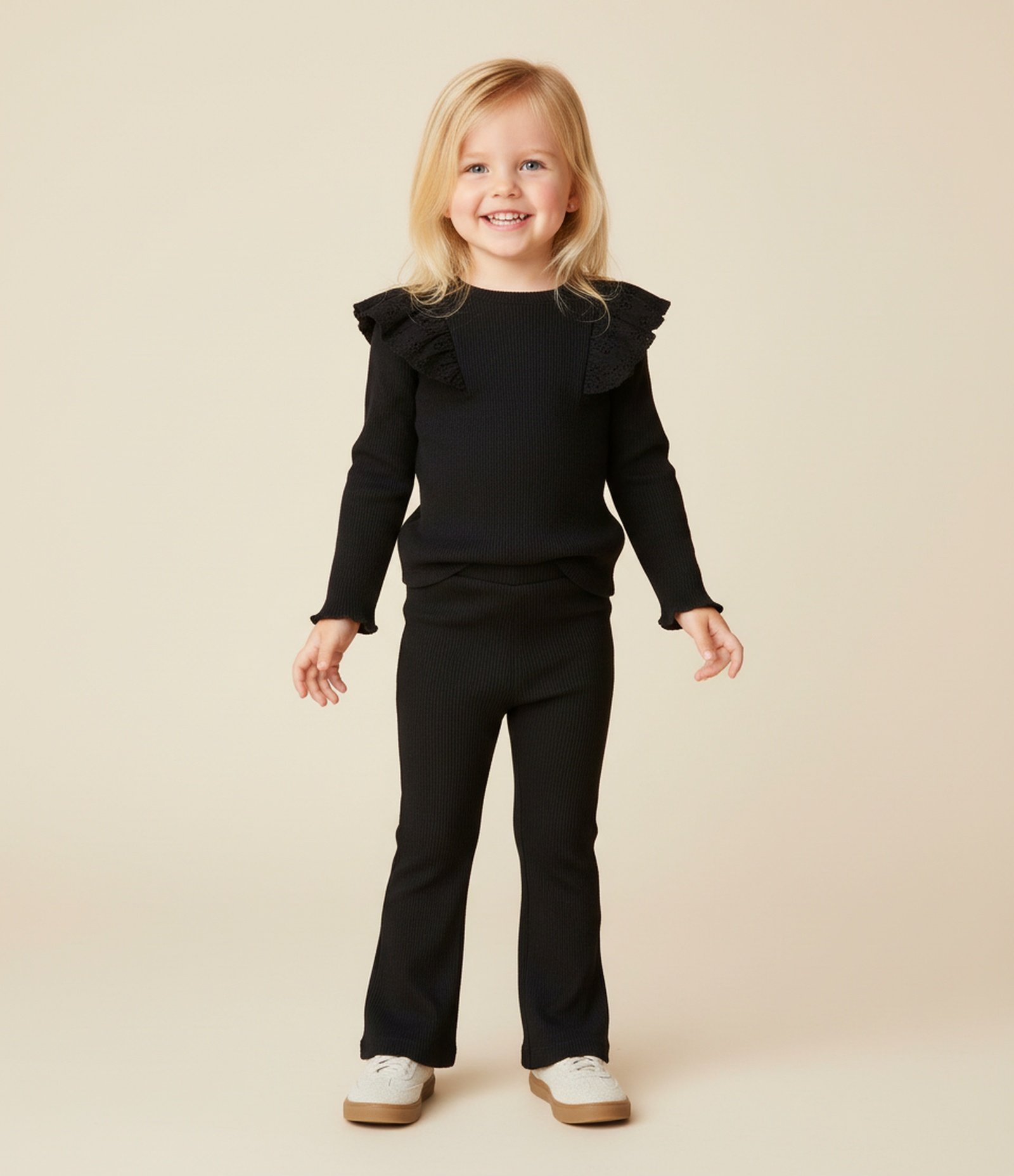 Blusa Infantil em Ribana com Babado Broderie - Tam 1 a 6 Anos Preto 1