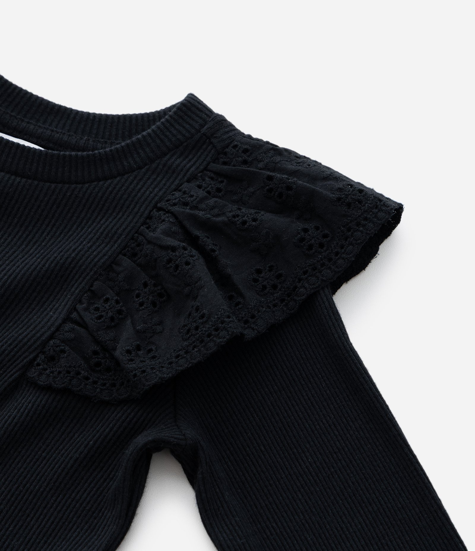 Blusa Infantil em Ribana com Babado Broderie - Tam 1 a 6 Anos Preto 6