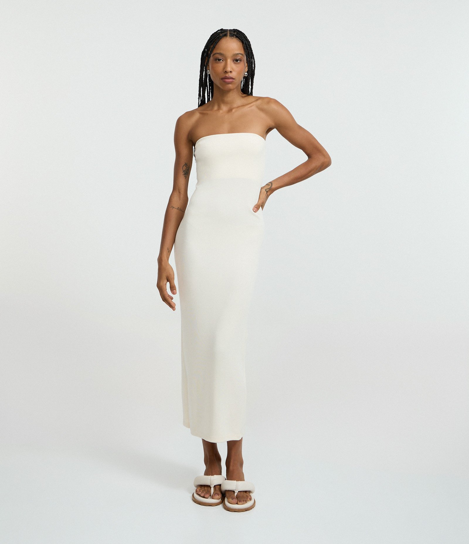 Vestido Sem Manga em Ribana com Fenda Off White 1