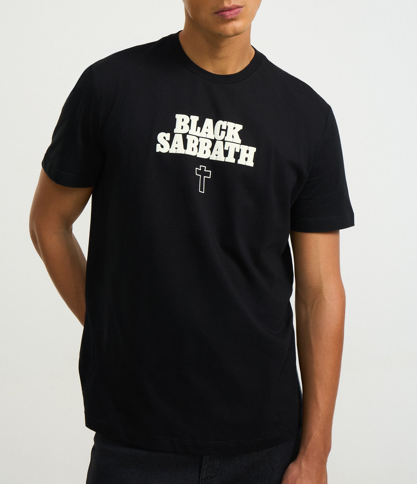 Camiseta em Algodão com Estampa Black Sabbath Preto 3