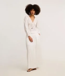 Saia Evasê Midi em Viscolinho com Lastex no Cós