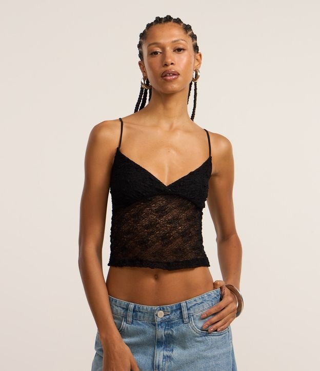 Blusa em Renda com Alças Finas e Textura