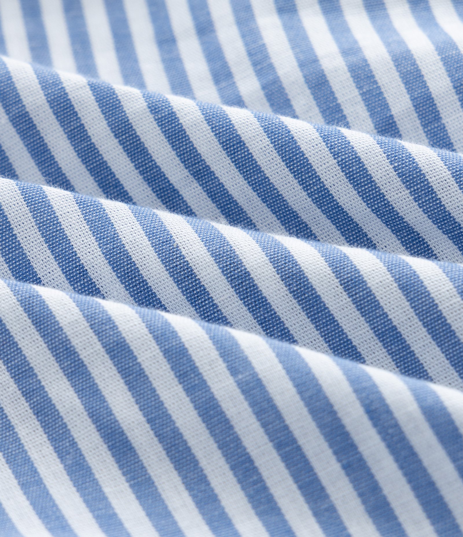 Vestido Midi em Tricoline com Listras e Babados Curve & Plus Size Azul 3