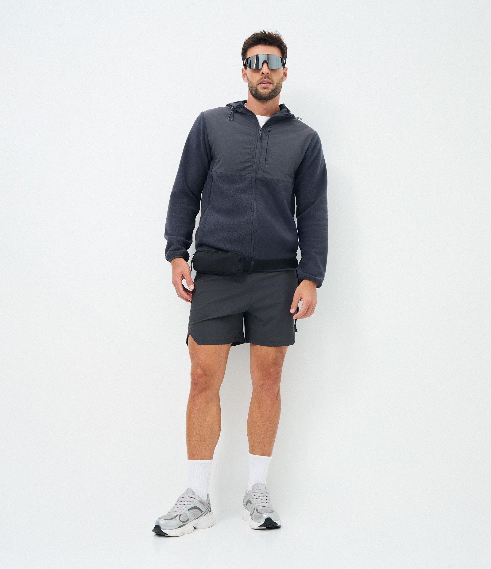 Blusão Masculino Fleece com Capuz e Recorte em Tecido Plano Preto 2