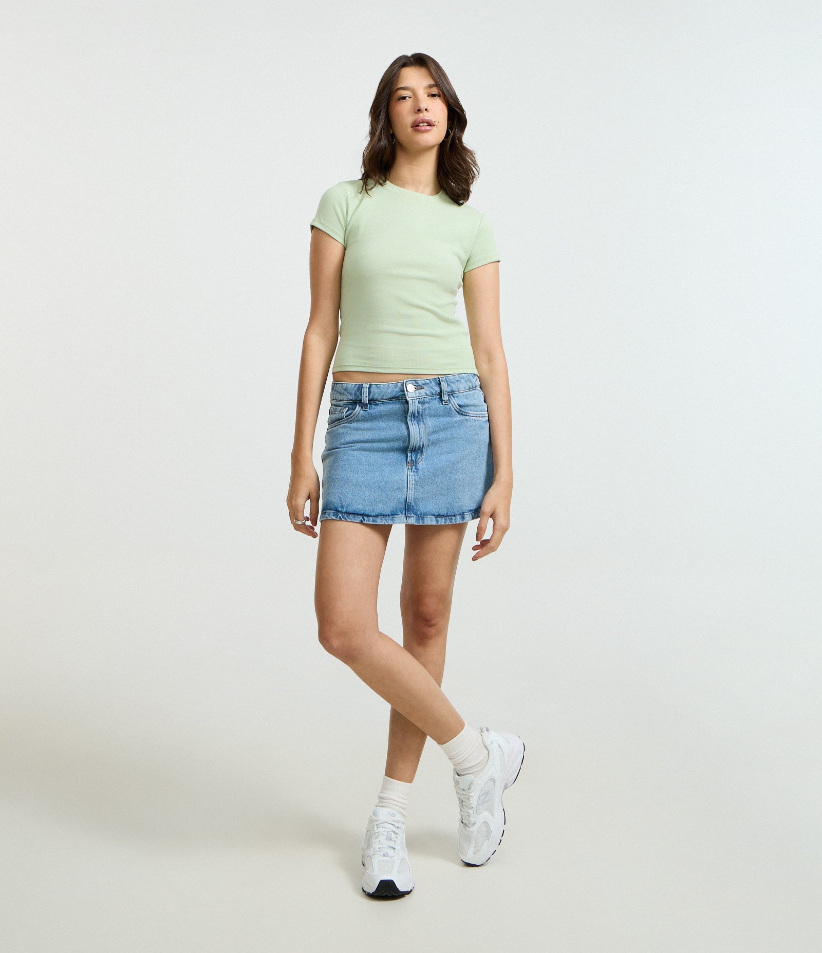 Blusa Básica Justinha e Alongada em Ribana Verde 2