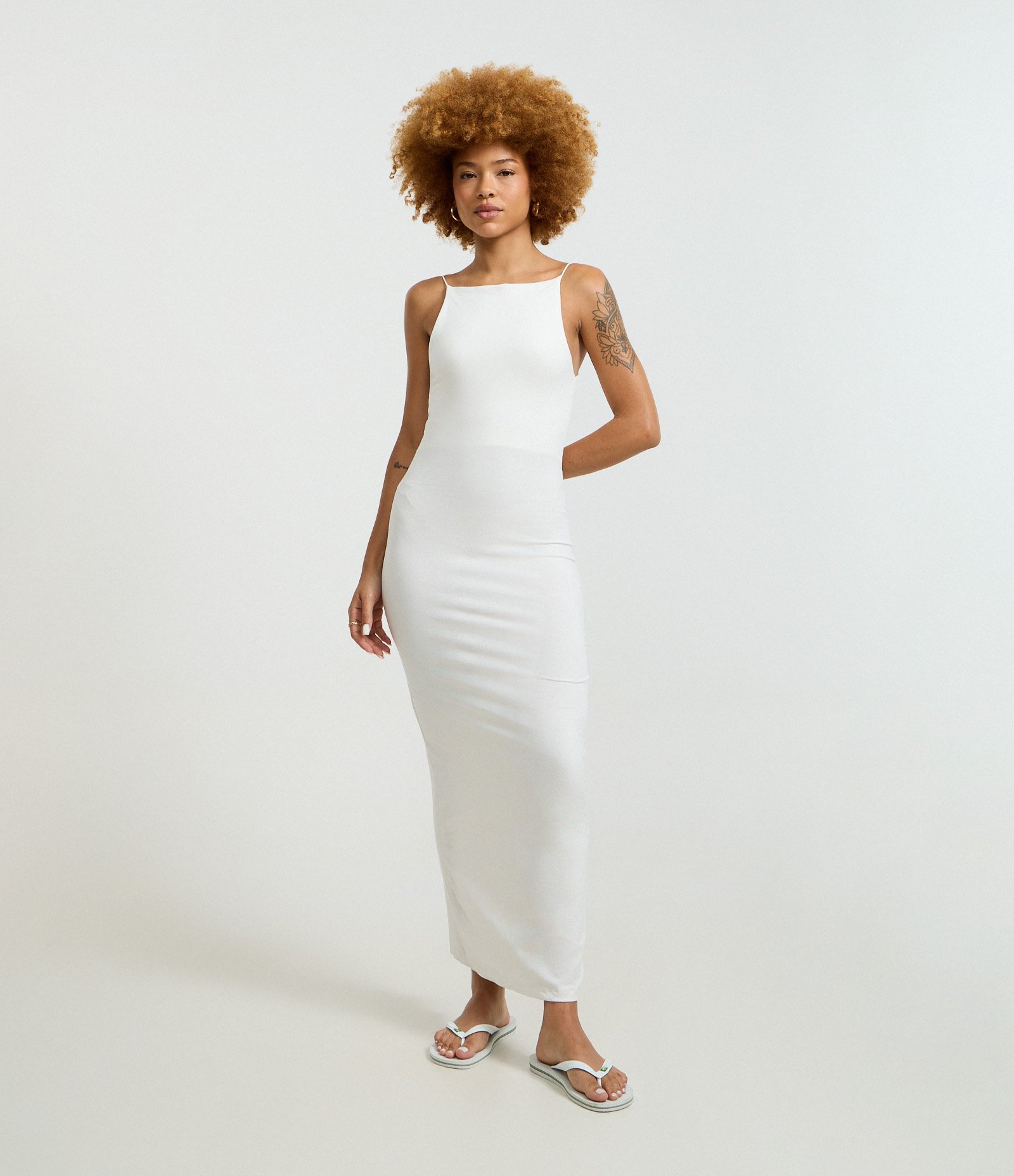 Vestido Midi com Alças Finas e Fenda Branco 1
