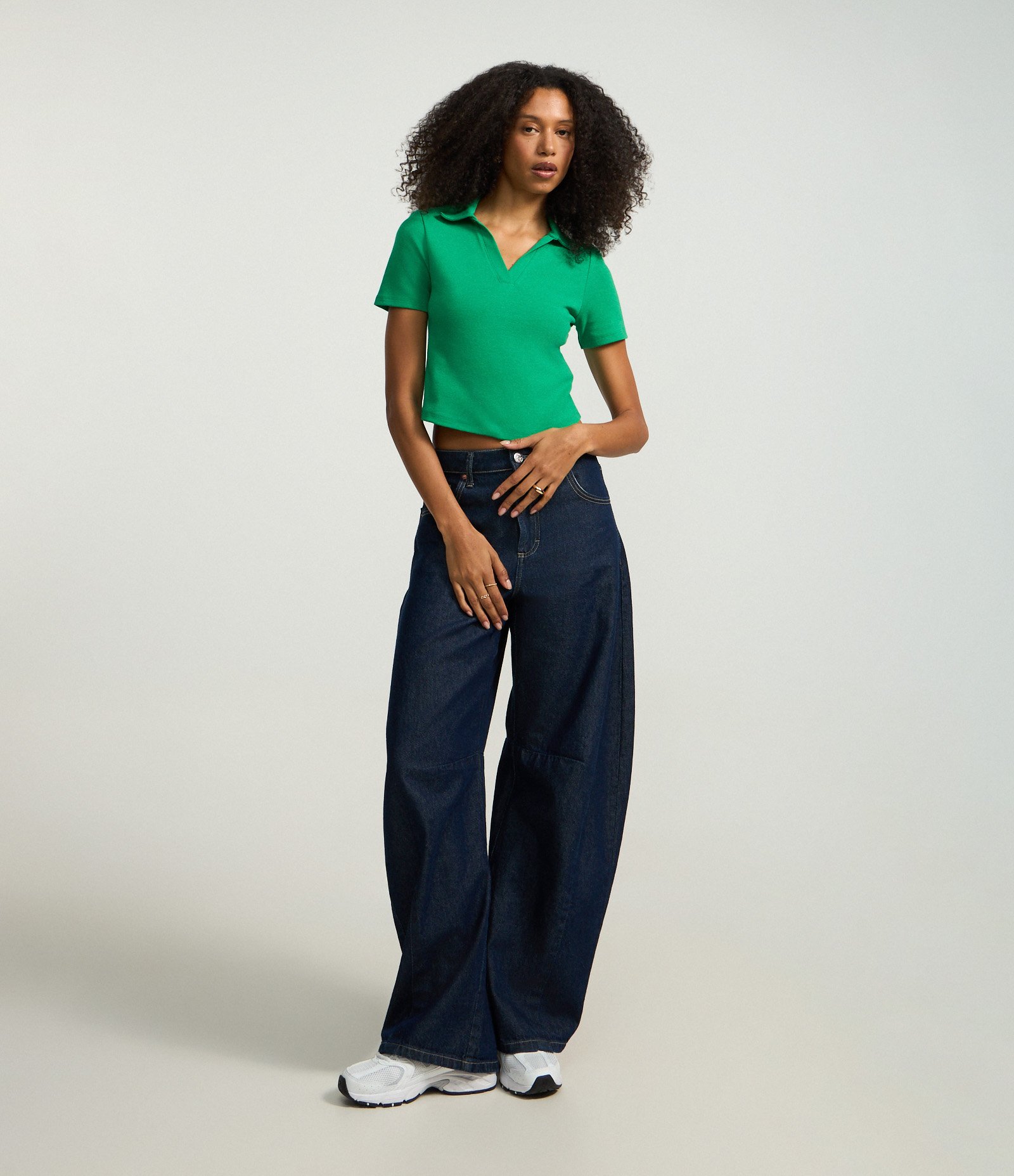 Blusa em Ribana com Gola Polo e Manga Curta Verde 2