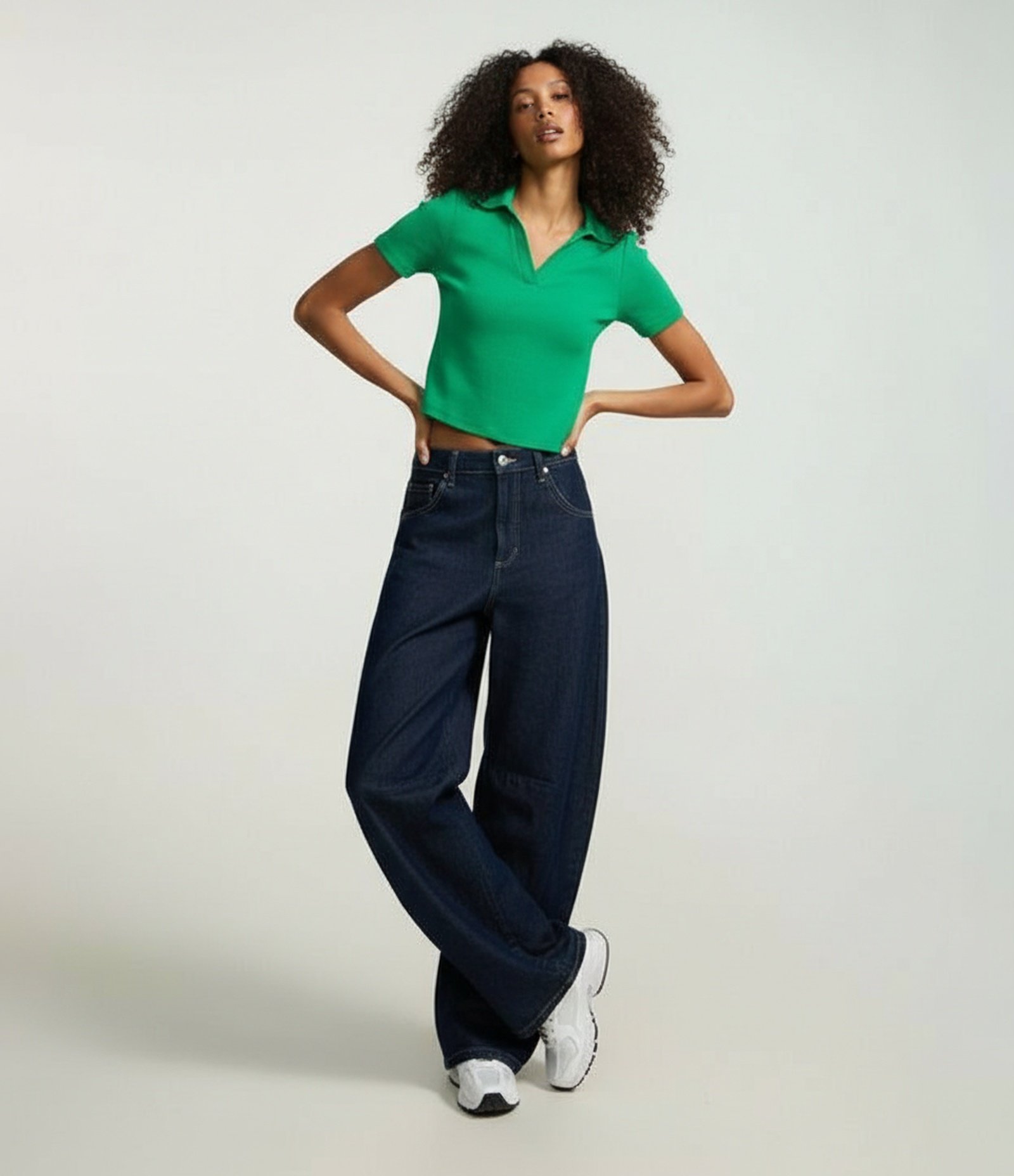 Blusa em Ribana com Gola Polo e Manga Curta Verde 5