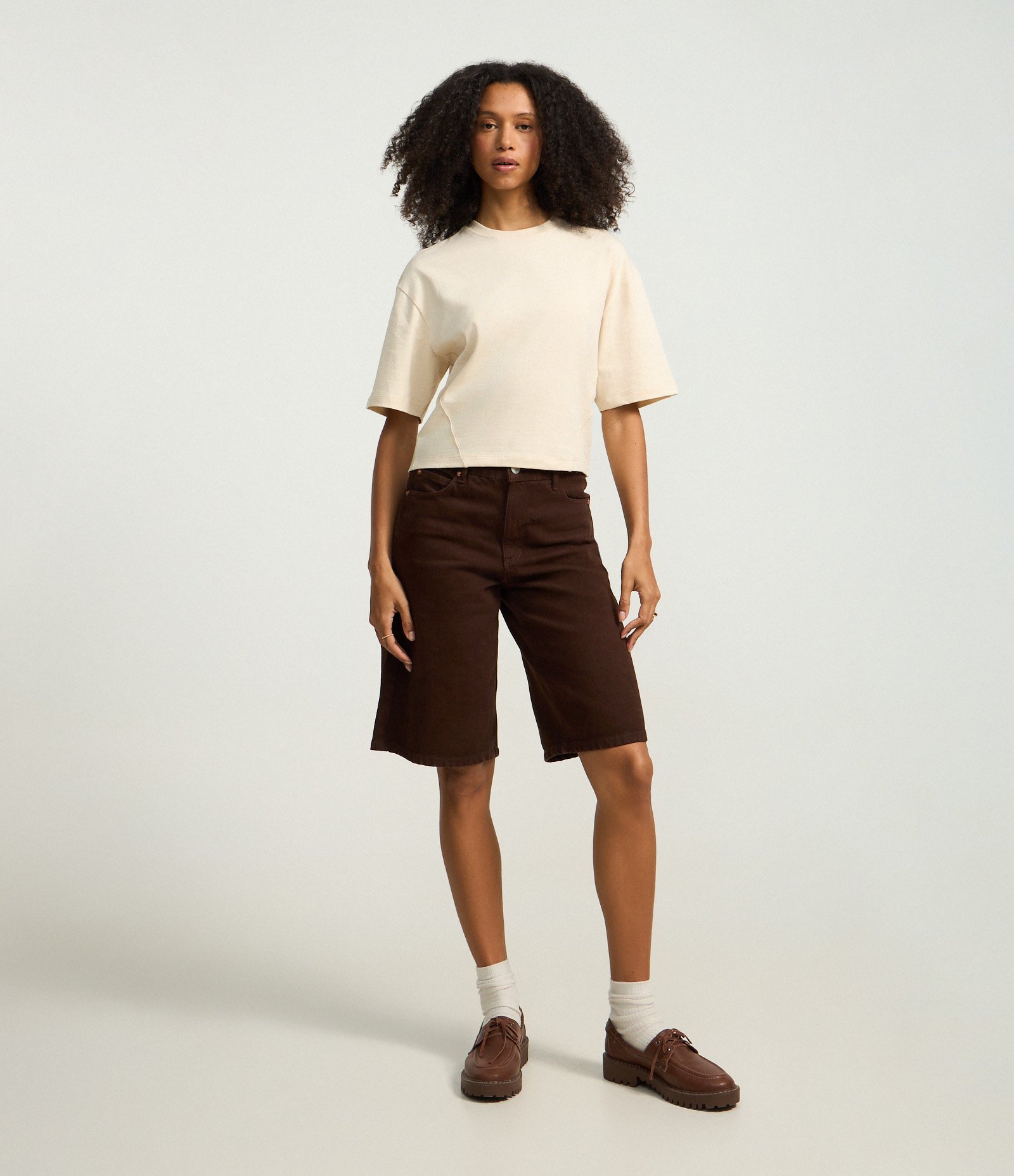 Blusa Básica em Algodão com Barra Ajustada Bege 2