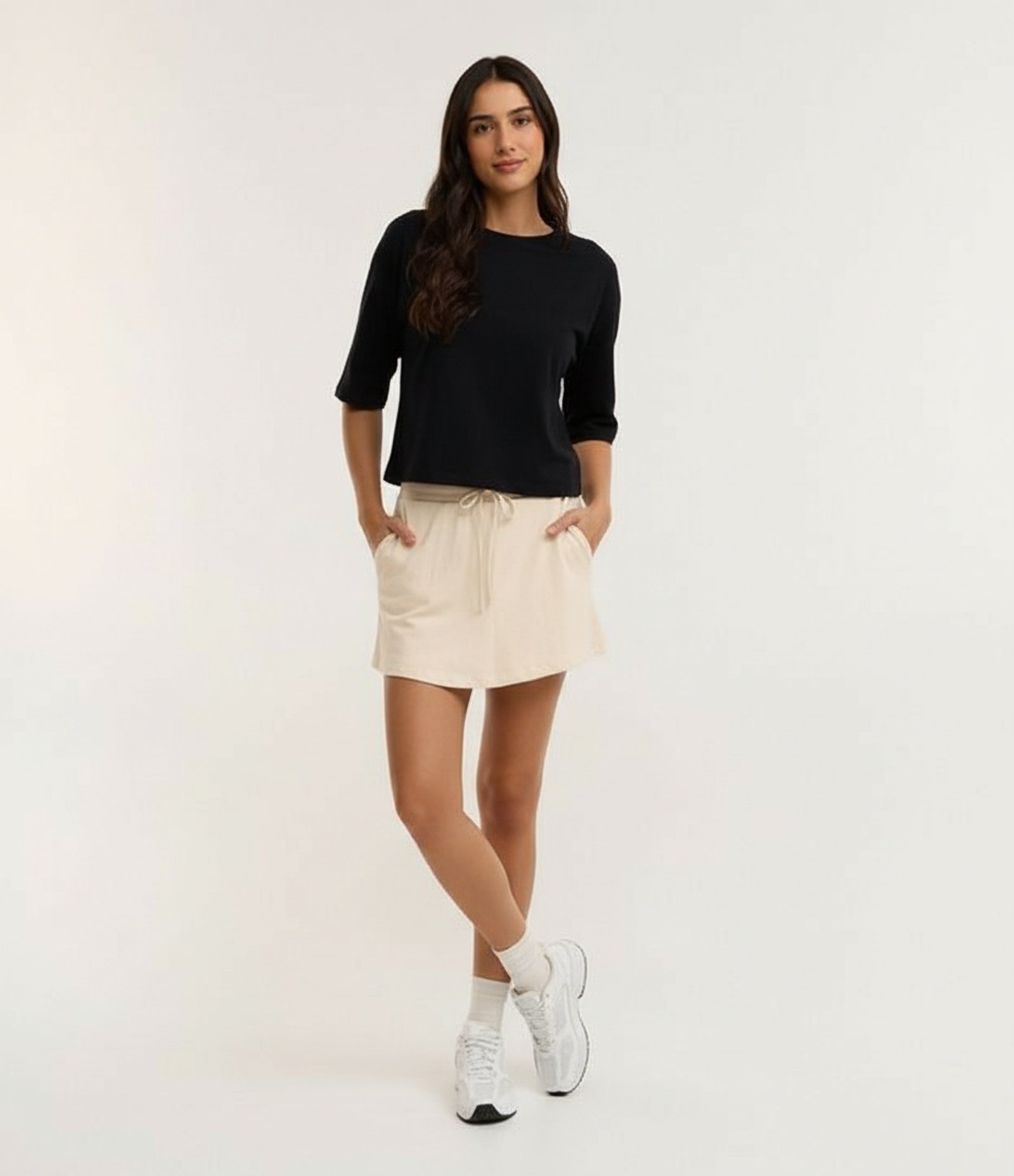 Short Saia em Malhão com Cós Elástico Bege 4