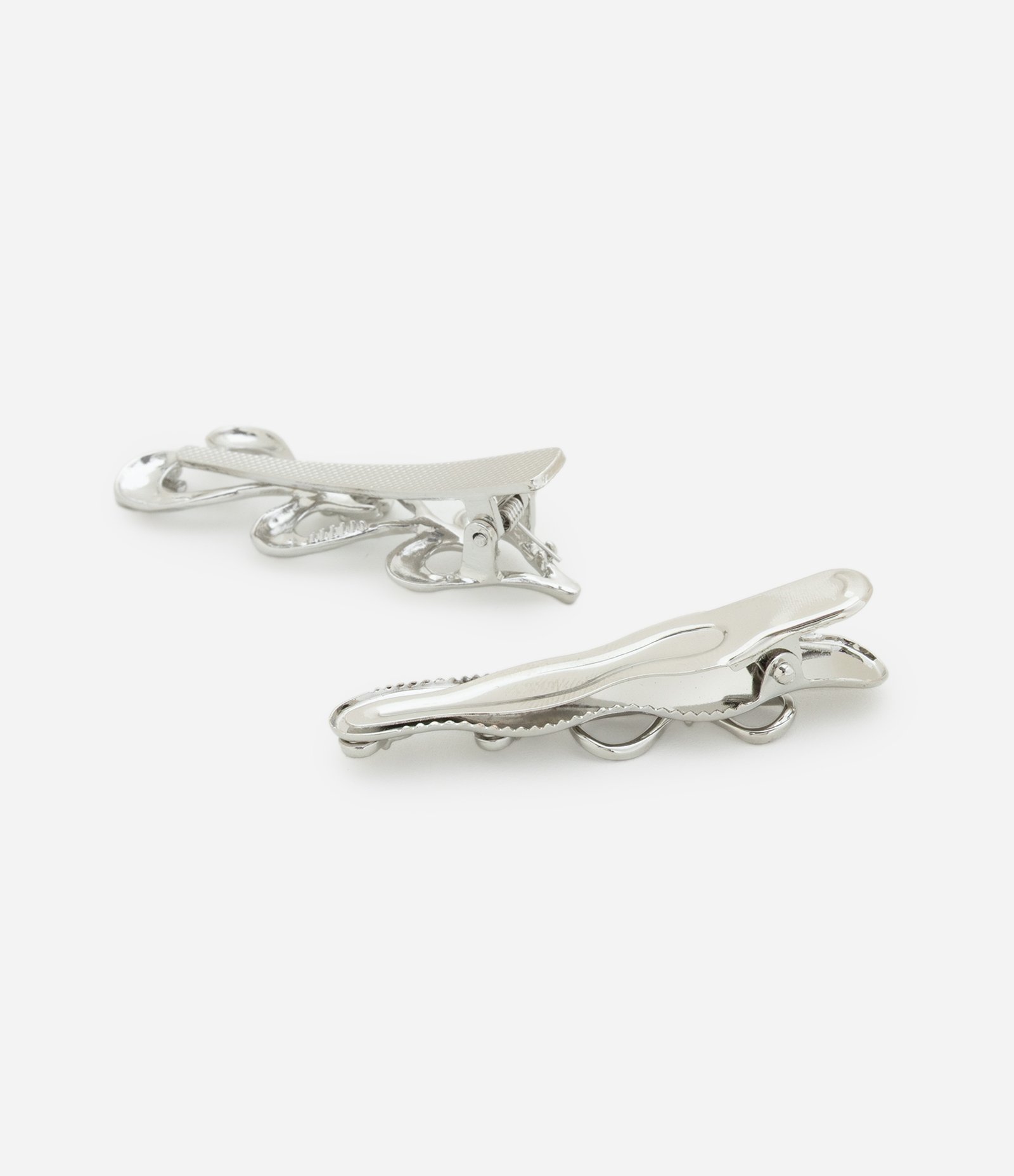 Kit 02 Presilhas de Cabelo Metalizadas com Laços e Corações Prata 2